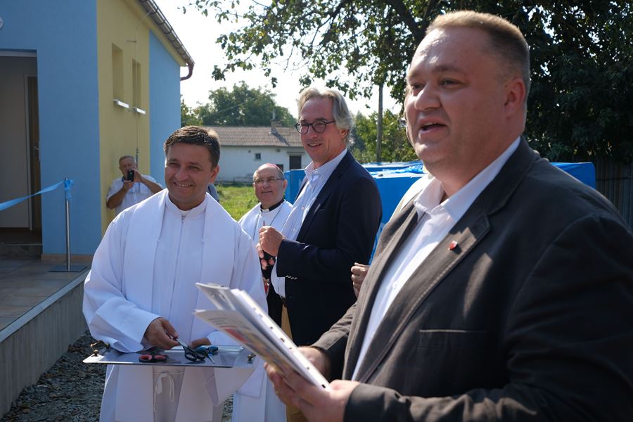 Otvorenie centra pomoci Vincentínum v Košiciach - Šaci